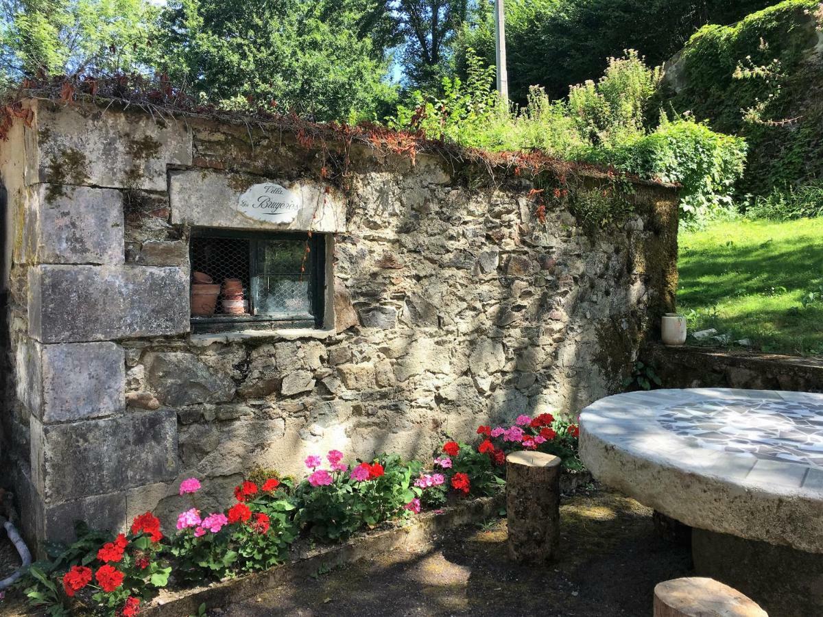 مبيت وإفطار Blot-l'Eglise Moulin De La Fayolle المظهر الخارجي الصورة
